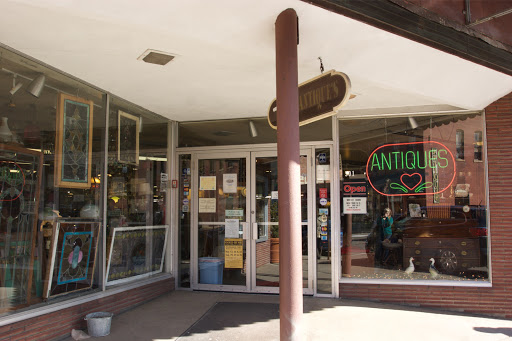 Antique Store «Midtown Antique Mall», reviews and photos, 301 Main St S, Stillwater, MN 55082, USA