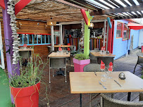 Atmosphère du Restaurant de fruits de mer Le Pilotis Restaurant à La Tremblade - n°17