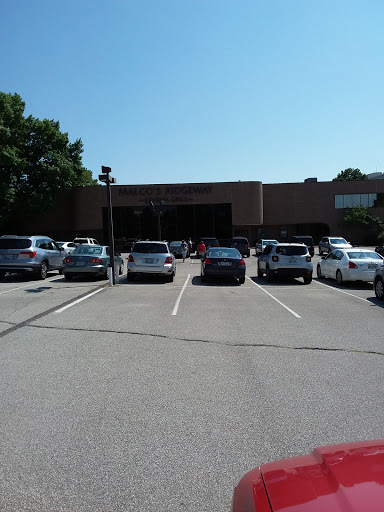 Movie Theater «Ridgeway Cinema Grill», reviews and photos, 5853 Ridgeway Center Pkwy, Memphis, TN 38120, USA