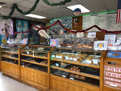 Donut Shop «Donut Shop West», reviews and photos, 300 W Los Angeles Ave, Moorpark, CA 93021, USA