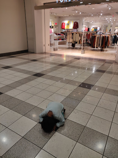 Shopping Mall «The Galleria Mall at White Plains», reviews and photos, 100 Main St, White Plains, NY 10601, USA