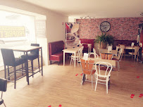 Atmosphère du Café et restaurant de grillades LE ZINC à Rouillac - n°1