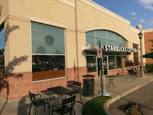 Starbucks, 260 Adams Rd, Rochester Hills, MI 48309, USA, 