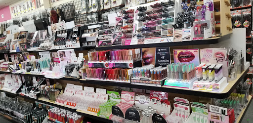 Beauty Supply Store «Images Beauty Supply (Elite)», reviews and photos, 2005 W U.S. 50, Fairview Heights, IL 62208, USA