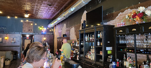Brasier's Bar & Lounge
