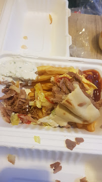 Plats et boissons du Kebab La Sandwicherie De La Gare à Enghien-les-Bains - n°6