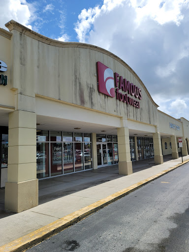 Shoe Store «Famous Footwear», reviews and photos, 505-507 W 49th St, Hialeah, FL 33012, USA