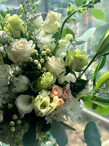 Florist «Thats Amore Florist Ltd», reviews and photos, 3454 N Southport Ave, Chicago, IL 60657, USA