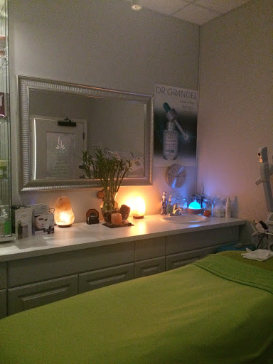 Day Spa «Le Belle SPA», reviews and photos, 7035 W Broward Blvd #125, Plantation, FL 33317, USA