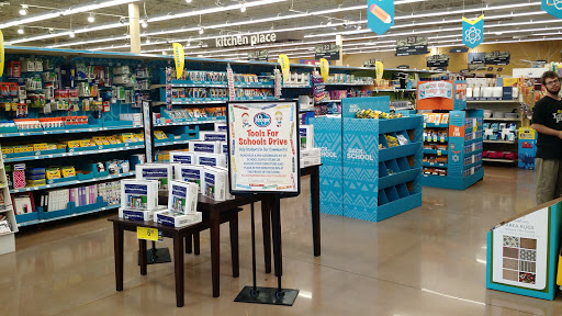 Grocery Store «Kroger», reviews and photos, 305 E Lewis and Clark Pkwy, Clarksville, IN 47129, USA