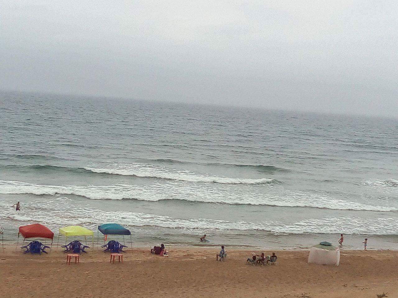 Foto de Cap Blanc com água cristalina superfície