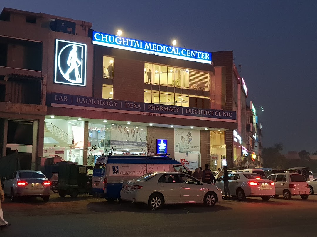 Chughtai Medical Center