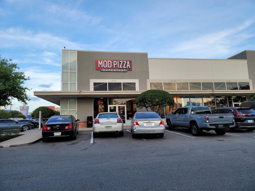 MOD Pizza 77087