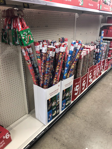 Discount Store «Dollar General», reviews and photos, 704 Lynn Garden Dr, Kingsport, TN 37660, USA