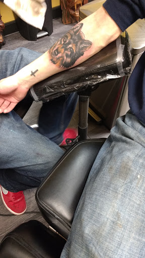 Tattoo Shop «Custom Ink & Steel», reviews and photos, G3490 Miller Rd #4, Flint, MI 48507, USA