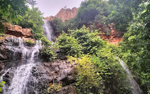 Paalakondalu Water Falls image