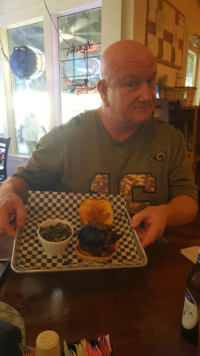 Barbecue Restaurant «Murky Waters Ocean Springs», reviews and photos, 1212 Government St, Ocean Springs, MS 39564, USA