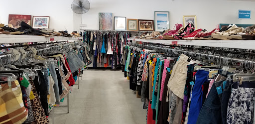 Thrift Store «Neighborhood Thrift Store Distribution Center», reviews and photos, 353 E Olive Ave, Fresno, CA 93728, USA