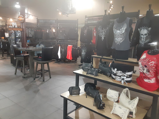 Motorcycle Dealer «Caliente Harley-Davidson», reviews and photos, 7230 NW Loop 410, San Antonio, TX 78245, USA