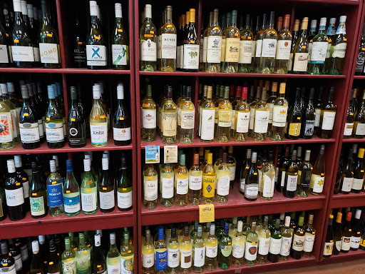 Wine Store «Woods Wholesale Wine», reviews and photos, 20787 Mack Ave, Grosse Pointe, MI 48236, USA