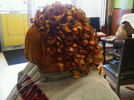 Beauty Salon «Nicole Dominican Beauty Salon», reviews and photos, 5009 N Broad St, Philadelphia, PA 19141, USA