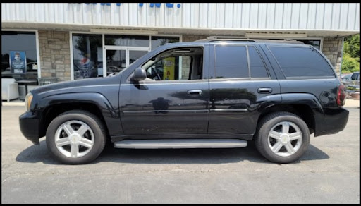 Used Car Dealer «TRI City Auto Mart», reviews and photos, 617 E New Cir Rd, Lexington, KY 40505, USA