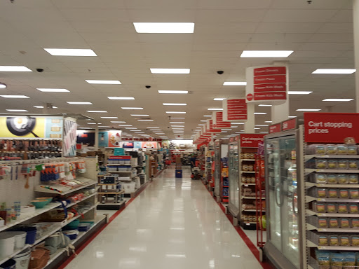 Department Store «Target», reviews and photos, 300 Chase Ave, Waterbury, CT 06704, USA