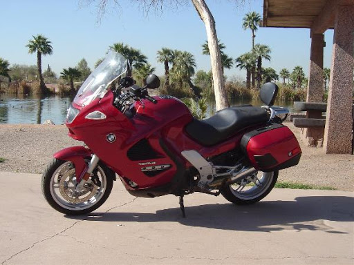 BMW Motorcycle Dealer «BMW Motorcycles of Grand Rapids», reviews and photos, 5995 Division Ave S, Grand Rapids, MI 49548, USA