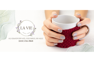 LA VIE NAIL SPA