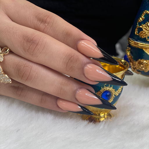 Beauty Salon «Nefis Beauty salon & Spa.», reviews and photos, 98 SE 1st St, Miami, FL 33131, USA