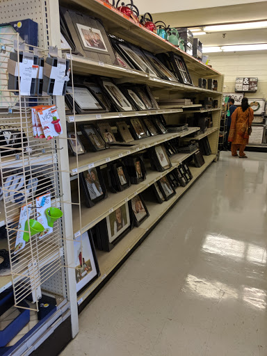 Discount Store «Big Lots», reviews and photos, 200 Serra Way #1, Milpitas, CA 95035, USA