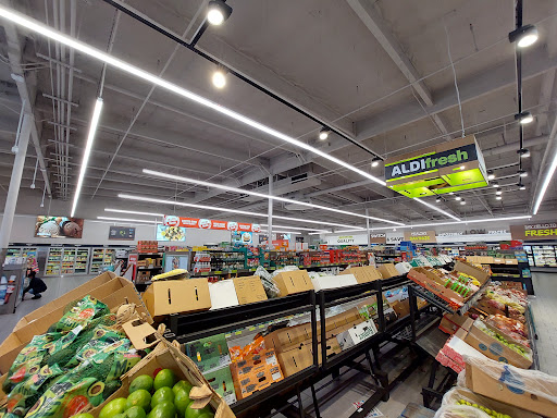 Supermarket «ALDI», reviews and photos, 15080 Summit Ave, Fontana, CA 92336, USA