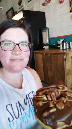 Donut Shop «Wake N Bake Donuts - Carolina Beach», reviews and photos, 1401 N Lake Park Blvd Suite 46, Carolina Beach, NC 28428, USA