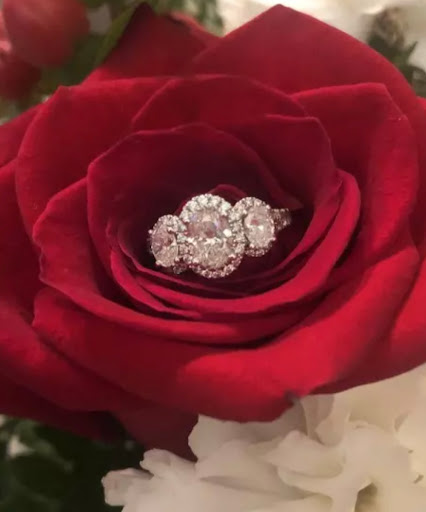 Jewelry Store «Jared The Galleria of Jewelry», reviews and photos, 6307 S Westnedge Ave, Portage, MI 49002, USA