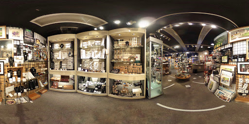 Gourmet Grocery Store «NW Food & Gifts», reviews and photos, 445 NE 3rd St, McMinnville, OR 97128, USA