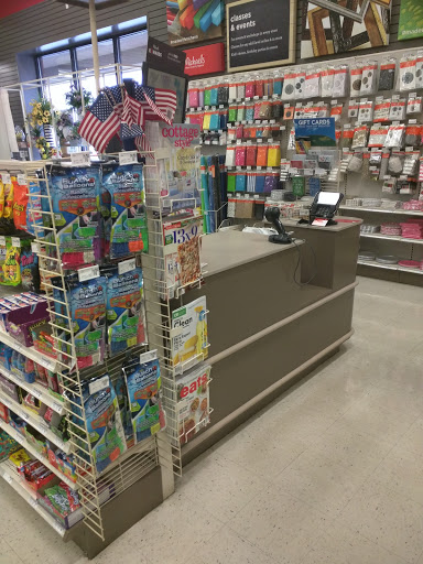 Craft Store «Michaels», reviews and photos, 1740 Walden Ave Ste 200, Cheektowaga, NY 14225, USA