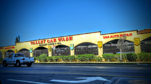 Car Wash «Valley Car Wash», reviews and photos, 7530 Van Nuys Blvd, Van Nuys, CA 91405, USA