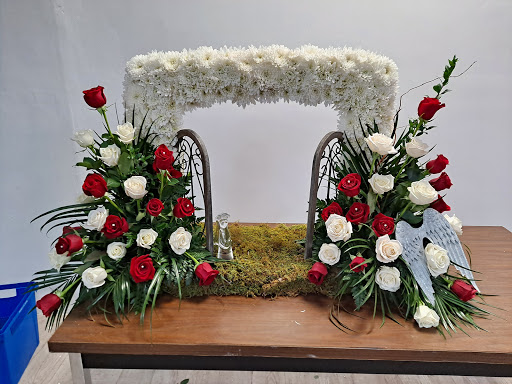 Florist «Finer Flowers», reviews and photos, 645 E Landis Ave, Vineland, NJ 08360, USA