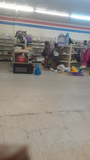 Thrift Store «Salvation Army Rehabilitation», reviews and photos, 4555 Pechin St, Philadelphia, PA 19128, USA