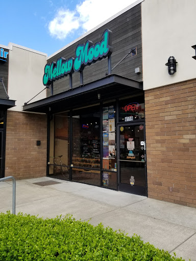 Tobacco Shop «Mellow Mood Pipe & Tobacco», reviews and photos, 4119 SE Hawthorne Blvd, Portland, OR 97214, USA