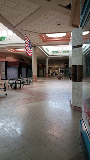 Shopping Mall «Columbia Mall», reviews and photos, 225 Columbia Mall Dr, Bloomsburg, PA 17815, USA