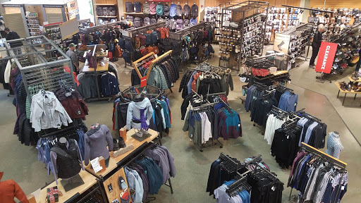 Camping Store «REI», reviews and photos, 2235 NW Allie Ave, Hillsboro, OR 97124, USA