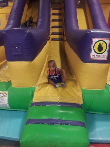 Shopping Mall «Northlake Tower Festival Shopping Center», reviews and photos, 4073 Lavista Rd, Tucker, GA 30084, USA