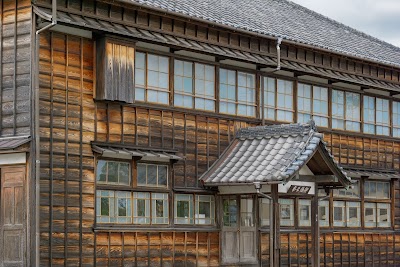 仰徳学寮（旧有栖川宮熾仁親王邸侍女部屋）