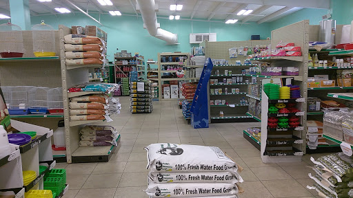 Pet Supply Store «Farm & Pet Outlet - Eustis», reviews and photos, 19814 FL-44, Eustis, FL 32736, USA