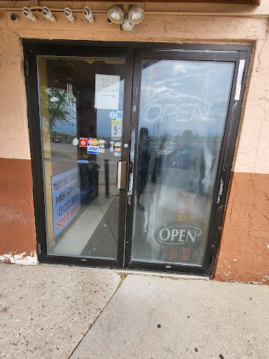 Grocery Store «La Mexicana Grocery Store», reviews and photos, 432 N Main St, West Bend, WI 53090, USA