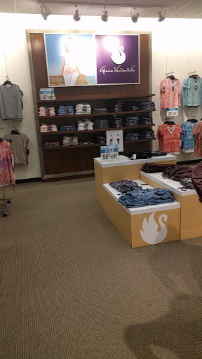 Department Store «Bealls Store», reviews and photos, 2671 W Osceola Pkwy, Kissimmee, FL 34741, USA