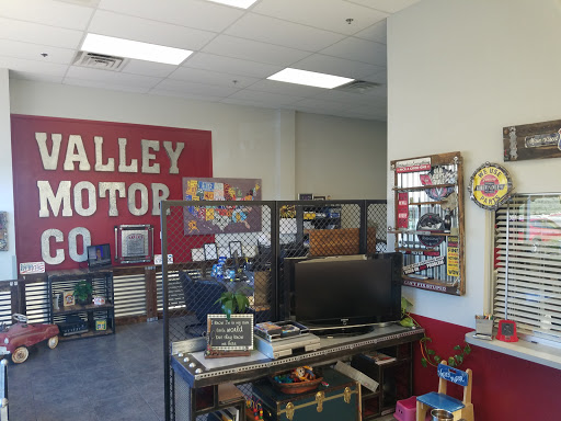 Used Car Dealer «Valley Motor Company Scottsdale», reviews and photos, 15816 N Greenway Hayden Loop, Scottsdale, AZ 85260, USA