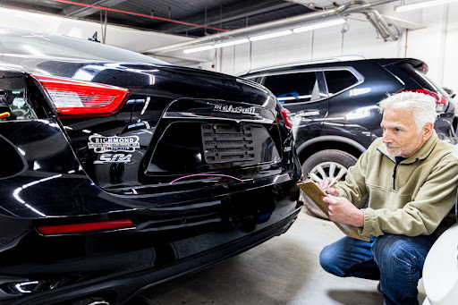 Auto Body Shop «Dean Auto Collision Center», reviews and photos, 700 N Main St, Providence, RI 02904, USA