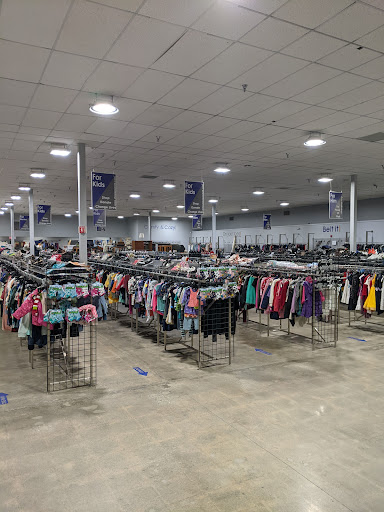 Goodwill of Silicon Valley, 845 1st St, Gilroy, CA 95020, Thrift Store